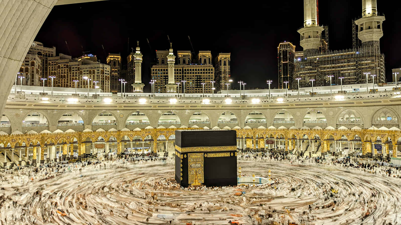 Read more about the article Hikmah Dibalik Pelaksanaan Thawaf 7 Putaran